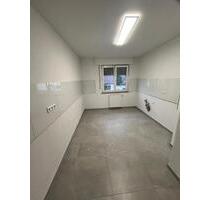 4 Zimmer Wohnung zu vermieten - 1.150,00&nbsp;EUR Kaltmiete, ca.&nbsp; 87,00&nbsp;m&sup2; in Baltmannsweiler (PLZ: 73666)