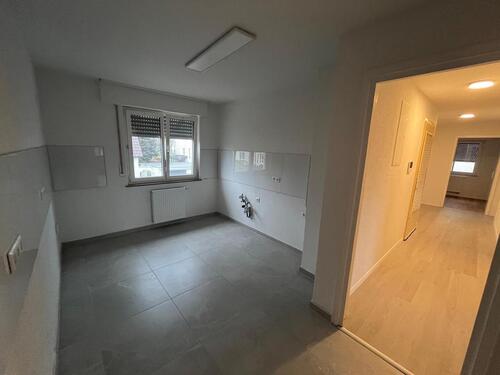 Foto - 4 Zimmer Etagenwohnung zur Miete in Baltmannsweiler