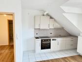 Foto - Seniorenwohnanlage: renovierte 2-Zimmer-Wohnung mit neuer EBK & Balkon