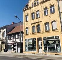 Großzügige 4-Zimmer Wohnung im sanierten Altbau in der Nähe des Krankenhauses - Stendal