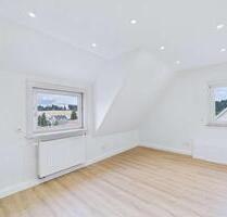 Moderne 2-Zimmer-Dachgeschosswohnung mit Garten & Grünblick in ruhiger Lage von Stützengrün