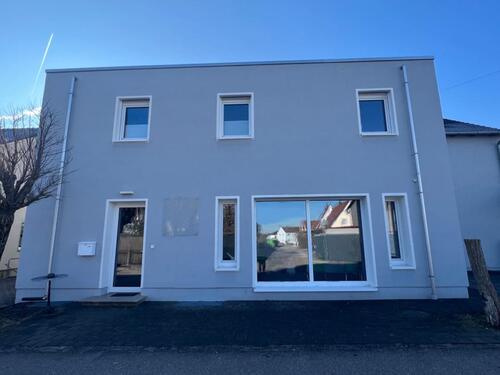 Foto - Attraktive Gewerbeeinheit mit großen Schaufenstern in Kissing