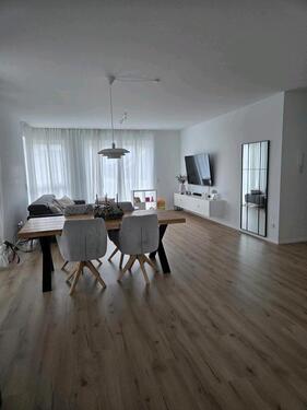 Foto - Neubau Wohnung - 900,00 EUR Kaltmiete, ca.  90,00 m²