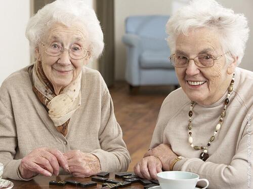 Foto - altersgerechtes Wohnen mit Aufzug und Balkon