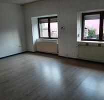 Doppelhaushälfte mit Kleinem Garten + Terrasse - Morbach