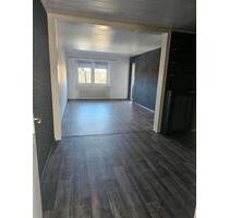 helle ruhige 3,5 Zimmer Wohnung Balkon Studenten WG geeignet - Herne