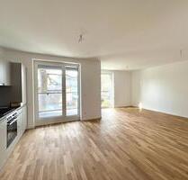 Geräumige 3-Zimmerwohnung mit Terrasse, Loggia und Stellplatz in Bahrenfeld! - Hamburg