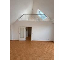 80 qm Maisonettewohnung mit Südwestbalkon in der Hölderlin Anlage - Bayreuth Altstadt
