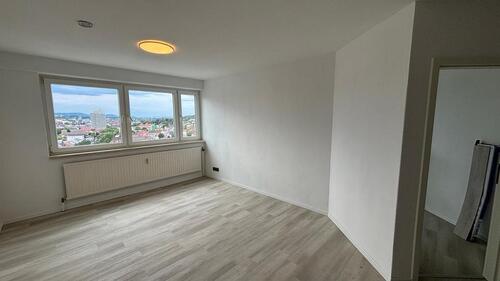 Foto - Helle frisch sanierte 2 ZKB im Zentrum von Kaiserslautern