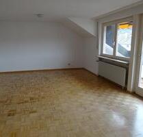 Helle, gemütliche 3 Zi Dachgeschoßwohnung - Lörrach