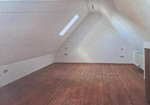 Foto - 3 ZKB Maisonette mit EBK ca. 70qm ab sofort am Rand Kaisheims