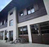 Lagerfläche im KG, 31qm mit Lastenaufzug - Ortsmitte - Holzkirchen