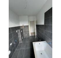 4 Zimmerwohnung mit Balkon - 425,00&nbsp;EUR Kaltmiete, ca.&nbsp; 85,00&nbsp;m&sup2; in Chemnitz (PLZ: 09131) Ebersdorf