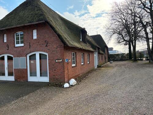 Foto - 15 Zimmer Bauernhaus, Landhaus zum Kaufen in Süderlügum