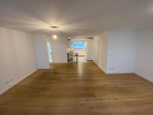 Foto - Exklusive 4,5-Zimmer-Wohnung mit Terrasse und Garten in Weissach