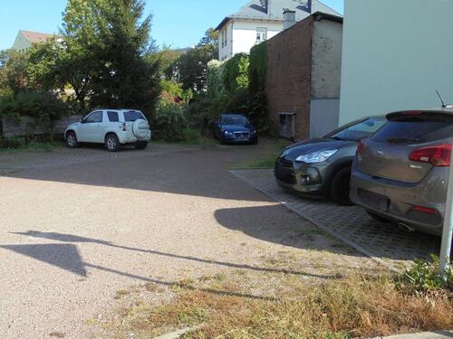 Foto - Motorradstellplatz im Innenhof - 30,00 EUR Miete,