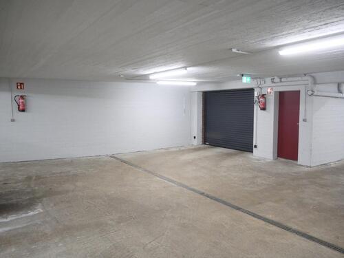 Foto - Stellplatz in kürzlich renovierter Tiefgarage