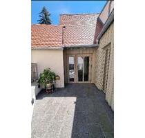 Zu Vermieten - 1.400,00&nbsp;EUR Kaltmiete, ca.&nbsp; 11,50&nbsp;m&sup2; in Schwandorf (PLZ: 92421)