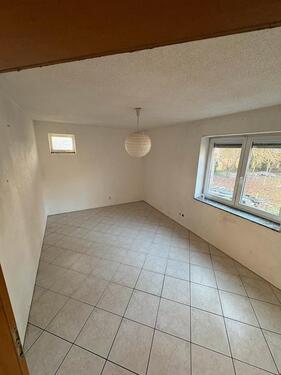 Foto - 4,5 Zimmer Erdgeschosswohnung mit Garage & zusätzlichem Büro