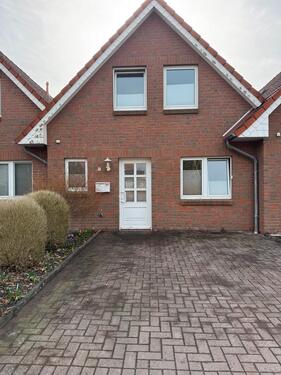 Foto - Reihenhaus zu sofort in zentraler Lage von Nordenham zu vermieten