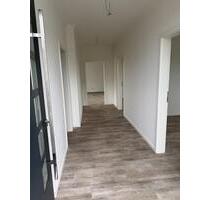 Erstbezug 3 Zimmer Wohnung - 1.500,00&nbsp;EUR Kaltmiete, ca.&nbsp; 100,00&nbsp;m&sup2; in Bönningstedt (PLZ: 25474)