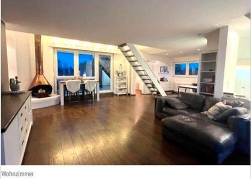 Foto - Charmante Maisonette-Dachgeschosswohnung mit Kamin & 2 Balkon
