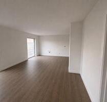 Haustiere erlaubt! 3-Zi-Whg mit EBK, Stellplatz & großer Terrasse - Binau