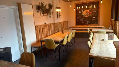 Foto - Umsatzstarke & moderne Gastronomiefläche mit Bar – Vollkonzession, Top-Ausstattung & 15J-Mietvertrag