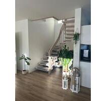 Neubau 2022 - energieeffizient , naturnah & smart ab 1.3.26 frei - Schuby