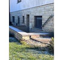 3 Zimmer Wohnung mit eigenem Hauseingang + Terrasse Garten - Waigolshausen