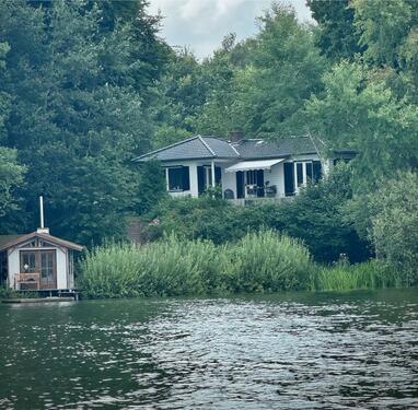 Foto - VERMIETUNG HAUS AM SEE - 1.600,00&nbsp;EUR Kaltmiete, ca.&nbsp; 90,00&nbsp;m&sup2;