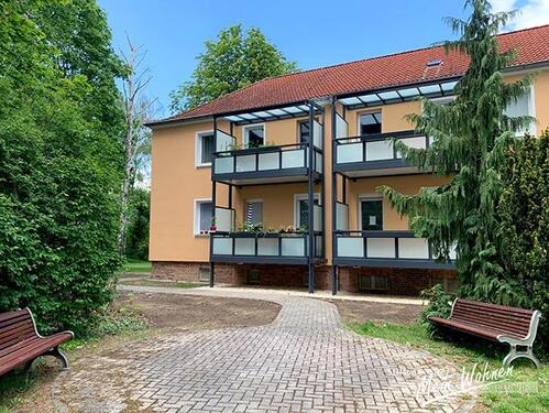 Foto - 2-Raumwohnung mit großem Balkon und Blick ins Grüne!