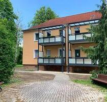 2-Raumwohnung mit großem Balkon und Blick ins Grüne! - Meuselwitz