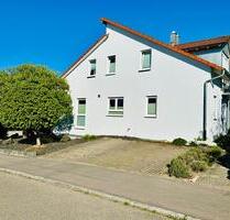 Hochwertig ausgestattetes Reihenendhaus mit Garage in bester Lage - Brackenheim