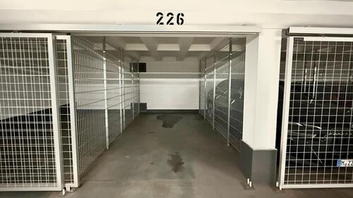 Foto - Tiefgaragenstellplatz in Bogenhausen KEIN DUPLEX 2,3m x 5,4m