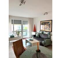 Renoviert & möbliert – Zentrale 2-Zimmer-Wohnung mit Stellplatz! - Nürnberg Eberhardshof