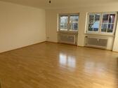 Foto - 5 Zimmer Etagenwohnung zur Miete in Obertraubling