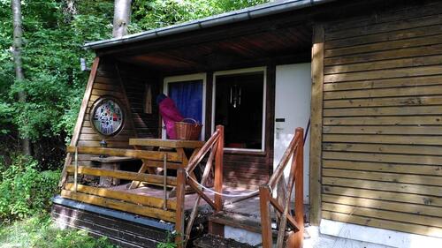 Foto - Waldgrundstück mit Wochenendhaus im Thüringer Wald
