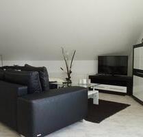 Schöne voll möblierte Dachgeschosswohnung mit Balkon - Wertheim