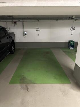 Foto - Tiefgaragenstellplatz - 150,00 EUR Miete,