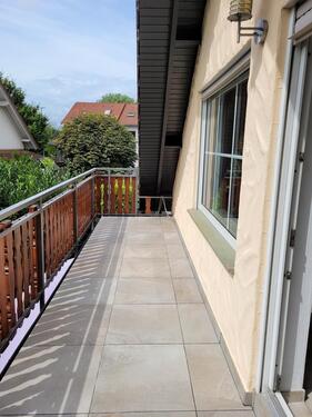 Foto - Helle 3-Zimmer Dachwohnung mit großem Balkon in Bösberde