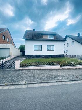 Foto - 8 Zimmer Einfamilienhaus zum Kaufen in Bexbach