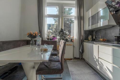 Foto - 4,5 Zimmer in Duisburg: Geräumige Wohnung in Hochfeld