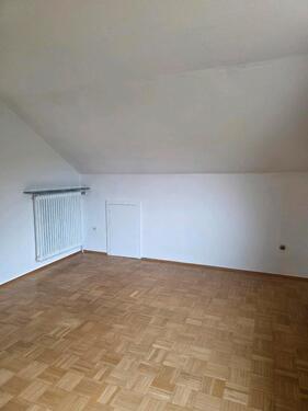 Foto - 2 Zimmer Dachgeschoßwohnung zur Miete in Kassel