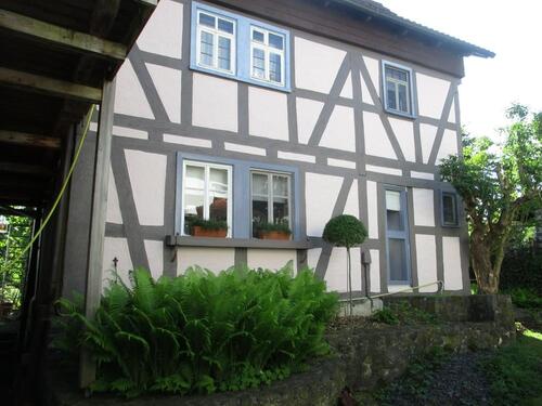 Foto - Kleines romantisches Fachwerkhaus