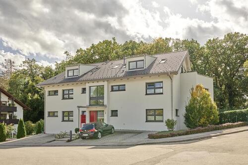 Foto - 2 ZKB Dachgeschoss Wohnung mit Kamin und Garten