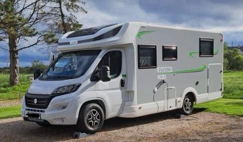 Foto - Außenstellplatz Wohnmobil Wohnanhänger