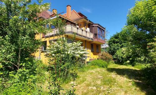 Foto - Wohnhaus im Kurpark Bad Hersfeld (mit Praxis und 2 Wohnungen.)