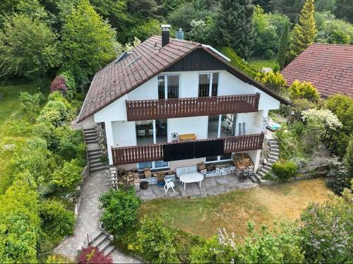 Foto - Zweifamilienhaus in traumhafter Lage in Wehingen zu verkaufen