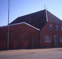 Vierfamilienhaus mit großem Grundstück - Kellinghusen